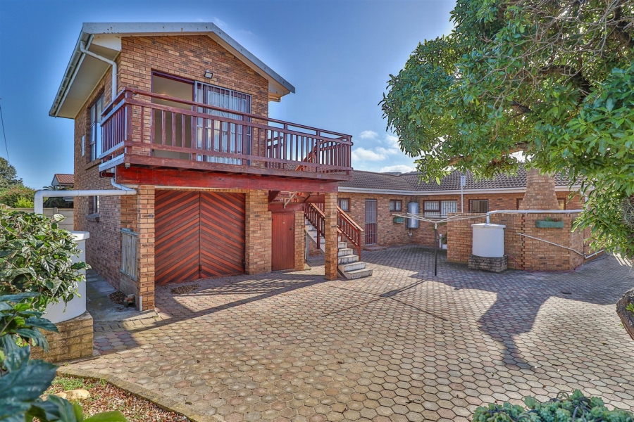 3 Bedroom Property for Sale in Reebok Western Cape